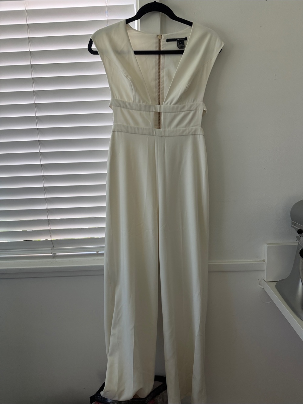 JAYGODFREY Ivory V-Neck Wide-Leg Jumpsuit